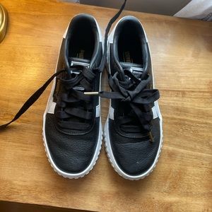 Black Puma Cali sz 7.5